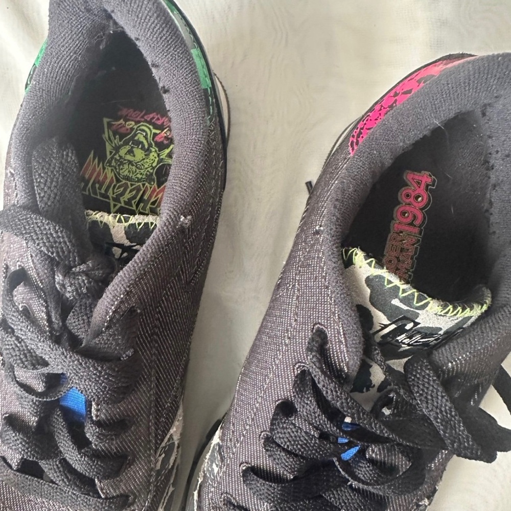Shoes - Picture 6 of 6
